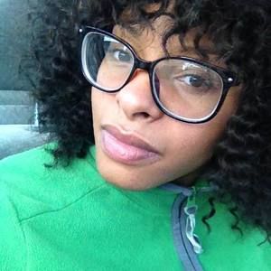 Meet your Posher, Isabella